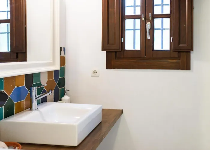 Апартаменты Casa En El Albaicin Con Terraza Y Vistas Гранада