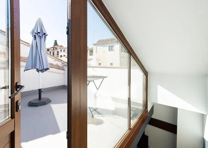 Апартаменты Casa En El Albaicin Con Terraza Y Vistas *